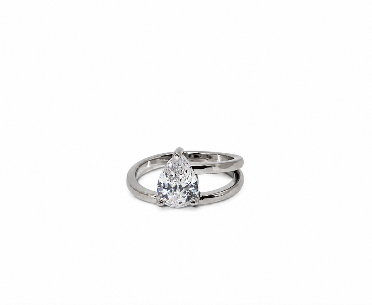 Solara Teardrop Pinky Ring